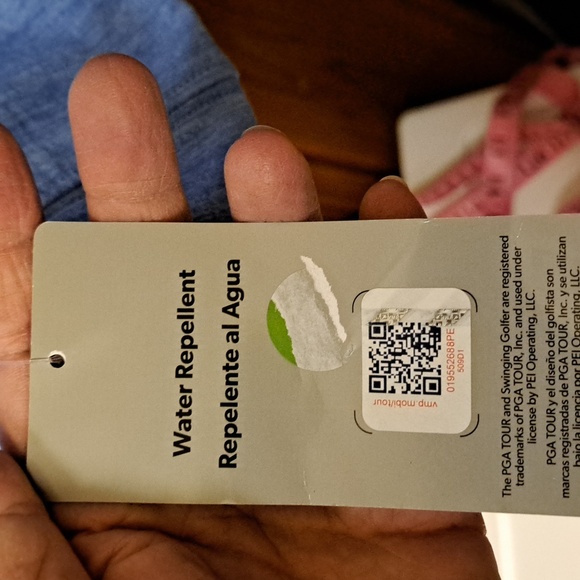 🛍PGA water repellent long sleeve S top ptp 22" ( can be unisex) - Picture 7 of 7